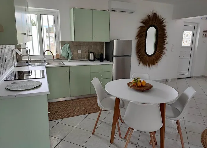 Elia Small Paradise Ferienhaus