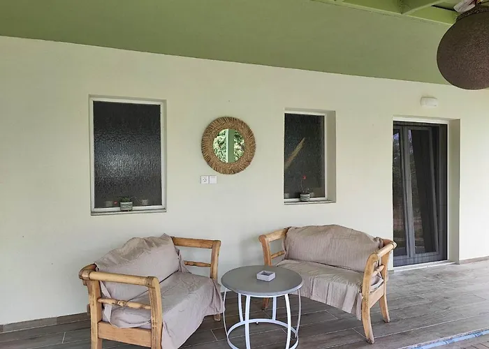 Elia Small Paradise Ferienhaus *