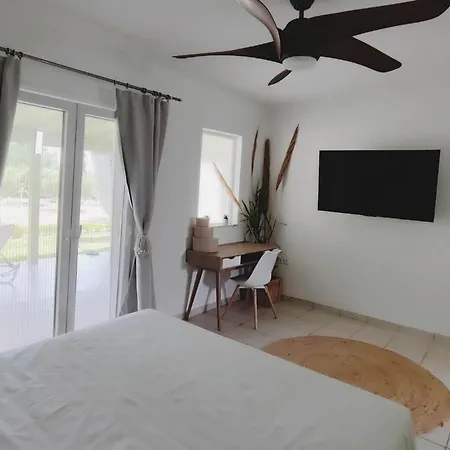 Holiday home Elia Small Paradise *