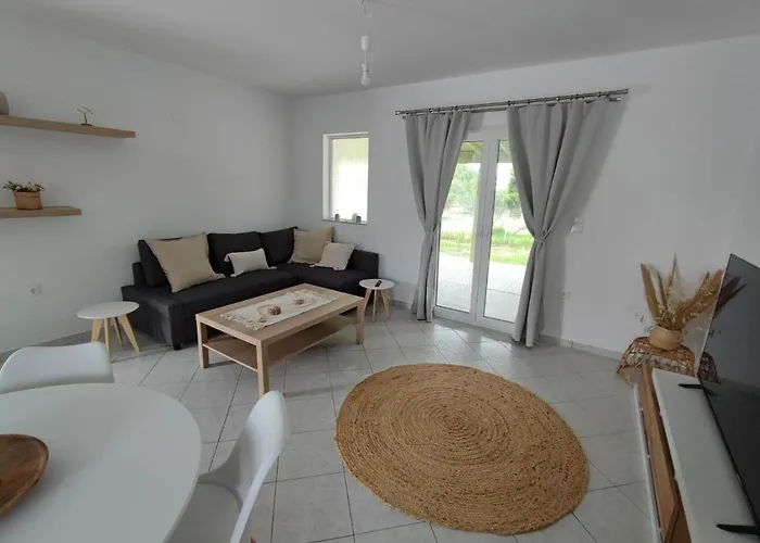 Elia Small Paradise *